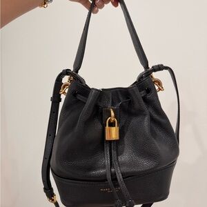 Marc Jacobs Lock That Bucket Bag